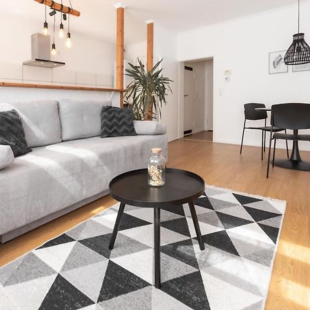 Koje Drei I Zentrales Apartment Mit Parkplatz Bremerhaven Extérieur photo